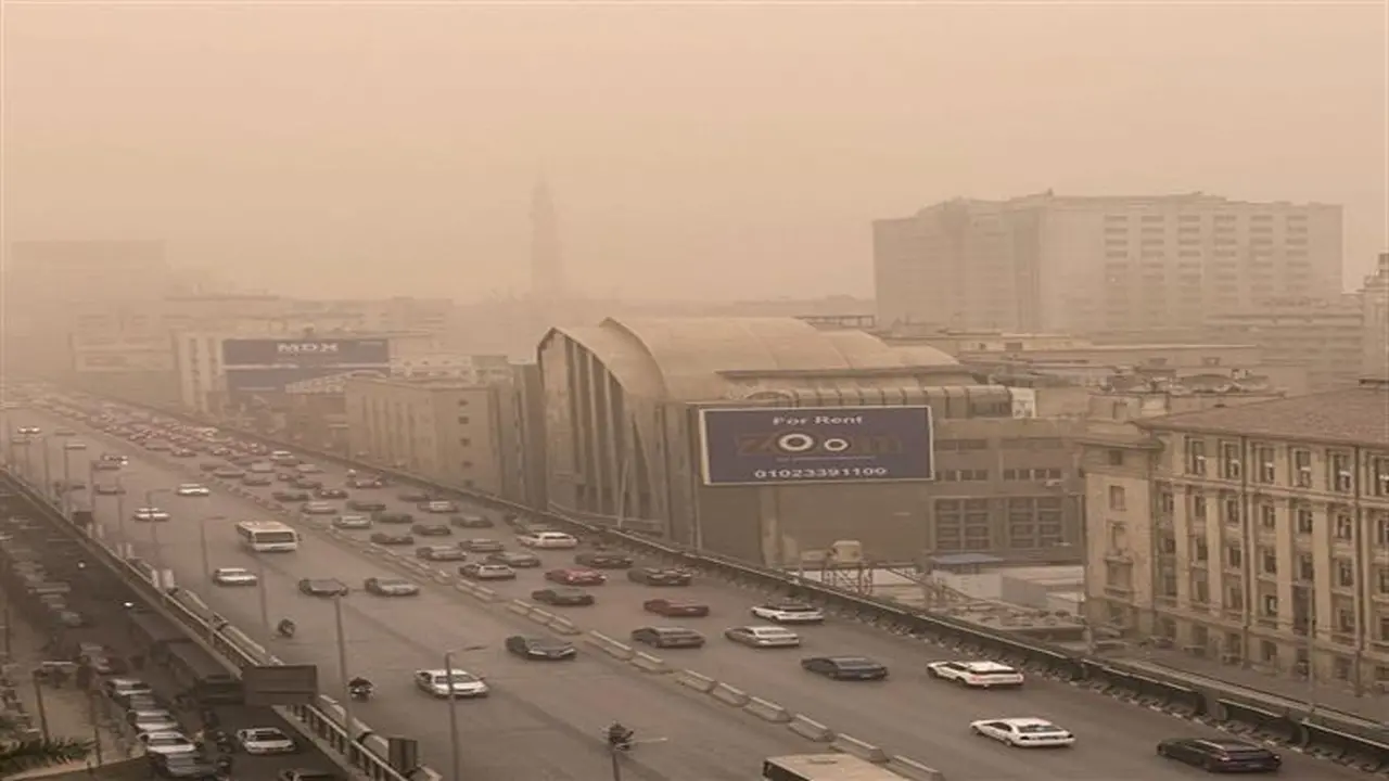 تحذير الأرصاد.. عواصف ترابية مستمرة 24 ساعة إضافية